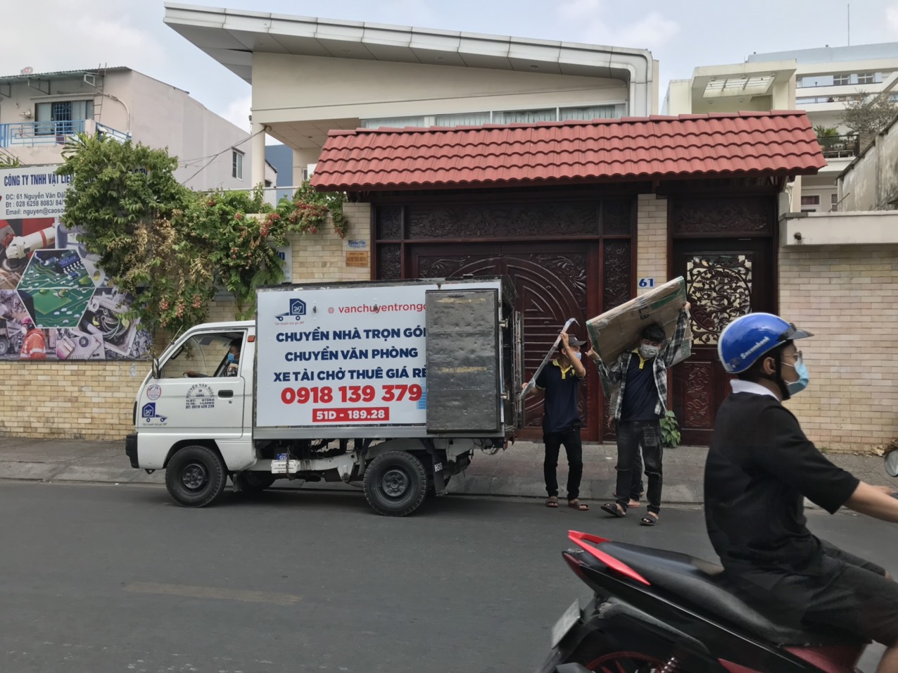 thuê xe tải chở đồ chuyển nhà 500kg