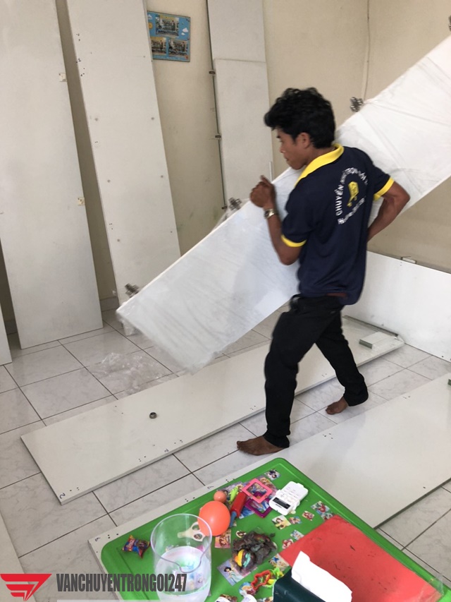 Dịch vụ bốc xếp hàng hoá uy tín