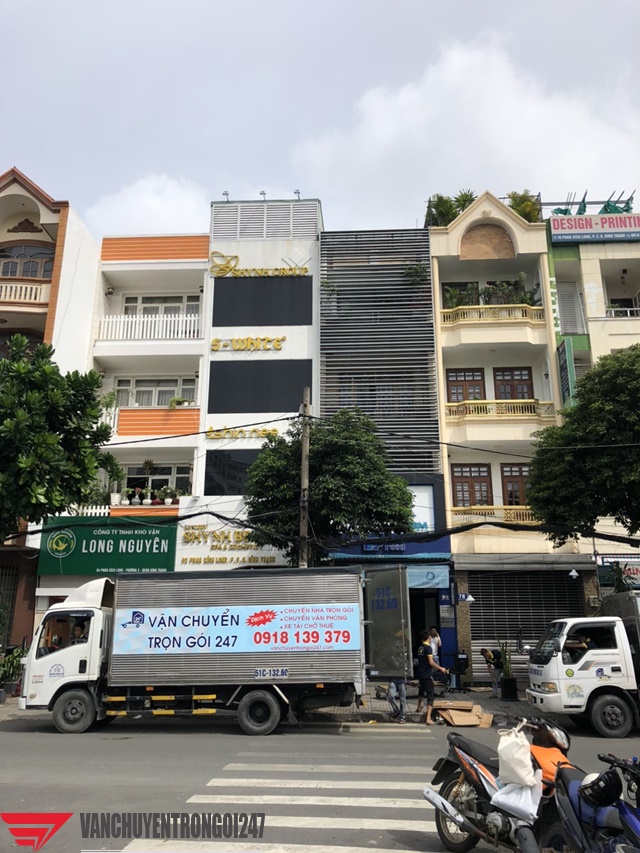 Công ty chuyển văn phòng Quận 4